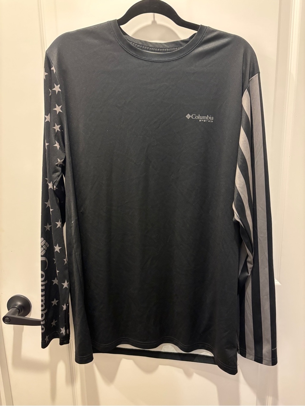 Columbia Black Long-Sleeve Flag Graphic Performance Tee
